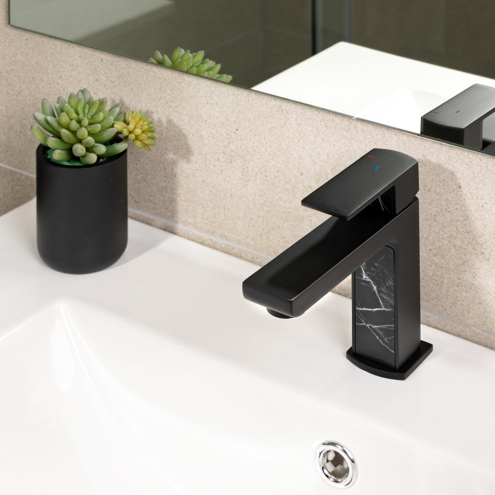 Matte Black And Brass Bathroom Tap(griferia)